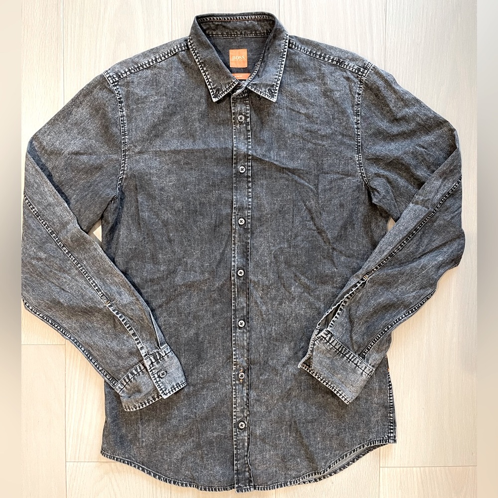 Hugo Boss Button Up